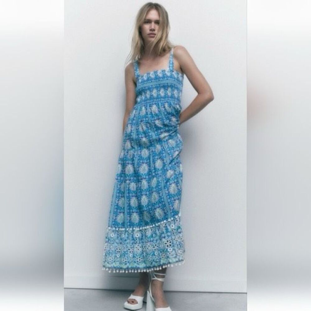 NWT Zara Floral Smocked Dress Size Large Blue - Picture 3 of 12